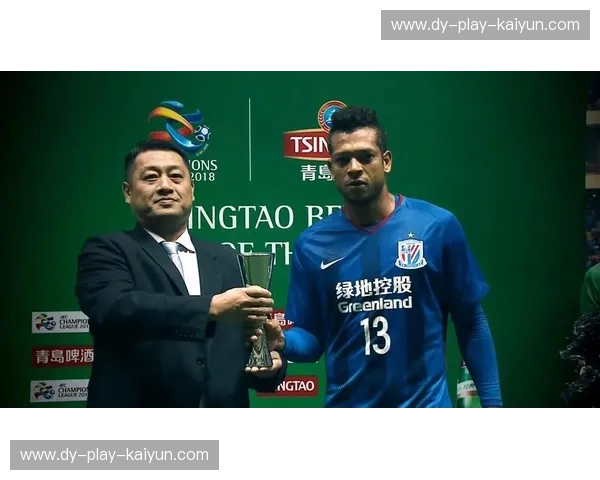 蓝调之巅的跨海交响:当悉尼FC遇上上海申花,一场关于荣耀与信仰的远征